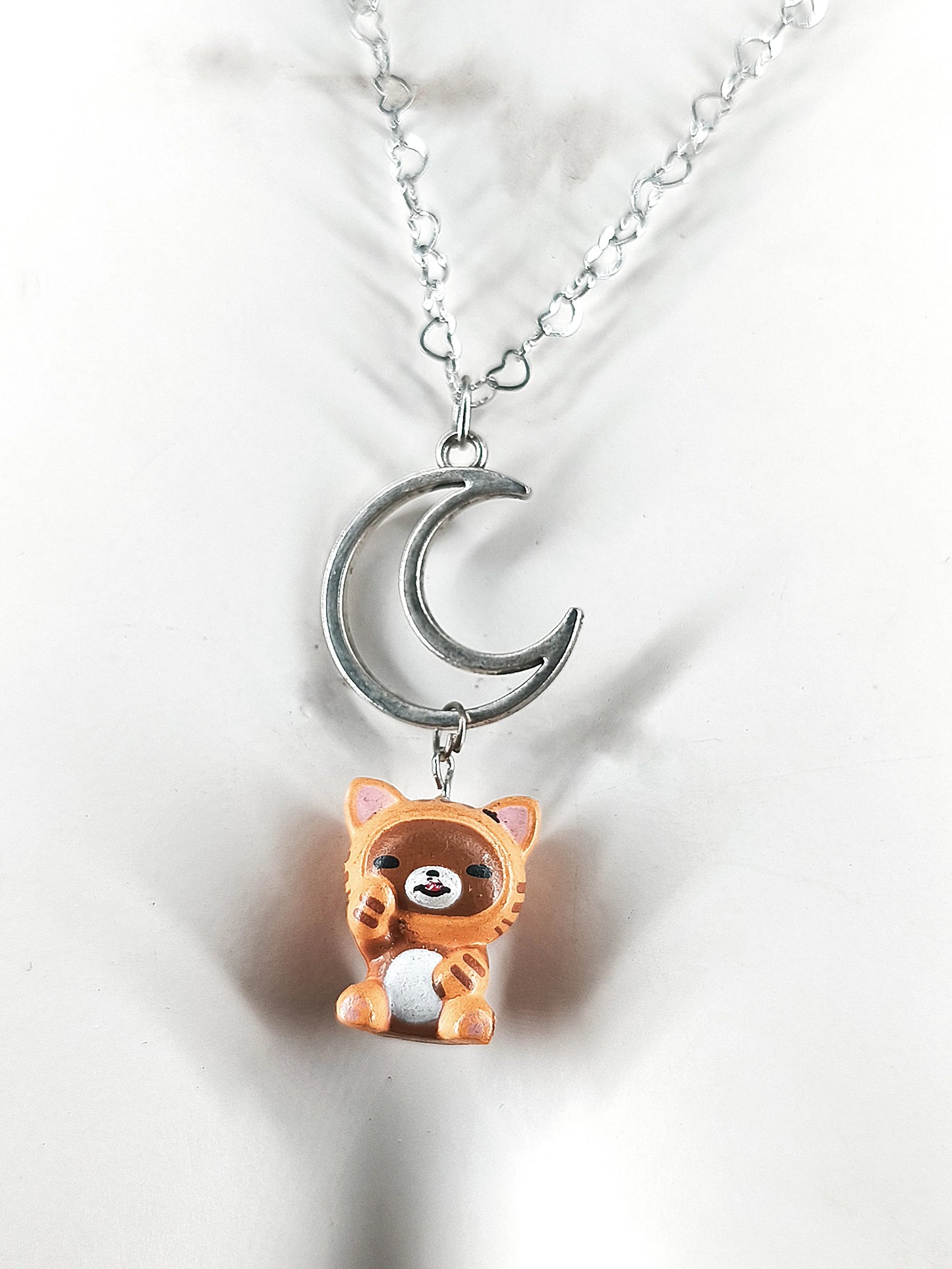 Collier kawaii avec lune et chat "Rilakkuma Cat"