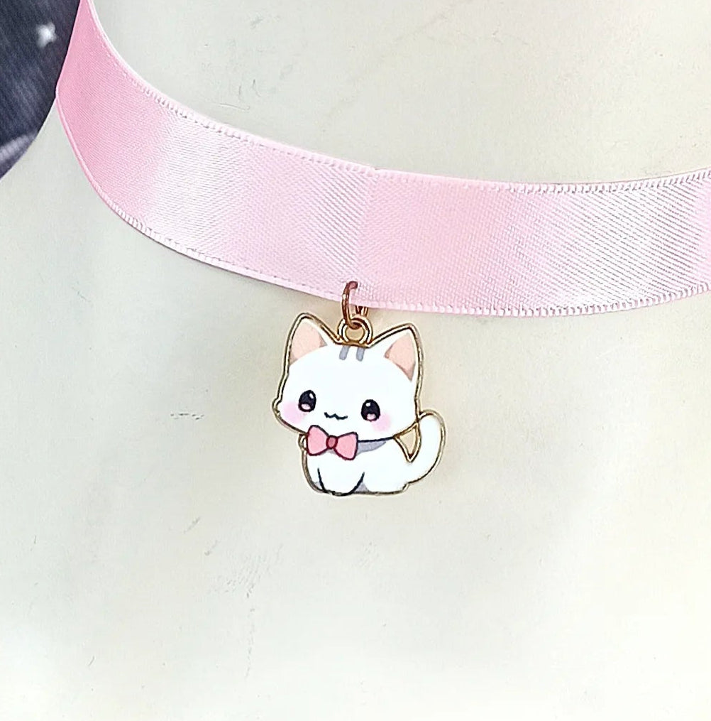 Ras de cou kawaii rose avec chat blanc mignon "Sweet Cat" fait main