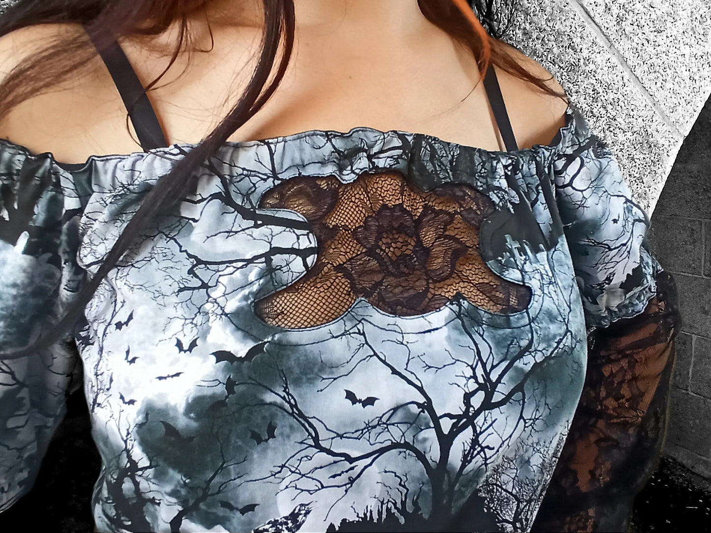 Robe gothique longue imprimée cimetière avec dentelle noire