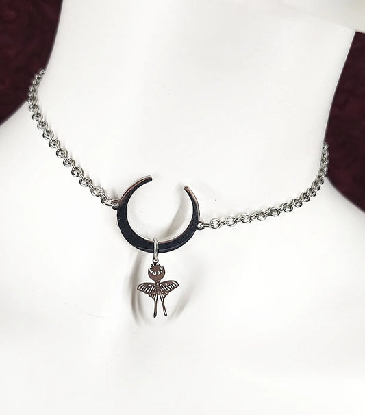 collier witchy papillon acier inoxydable