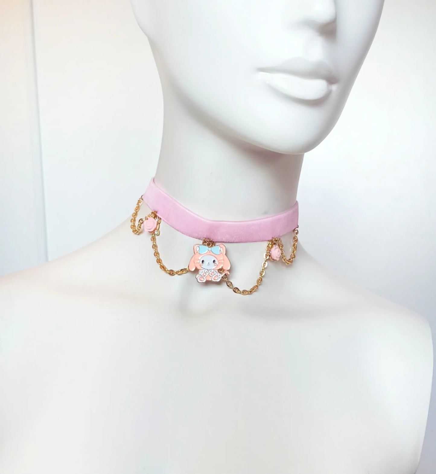ras de cou sweet lolita My Melody avec fleurs et chaines fait main