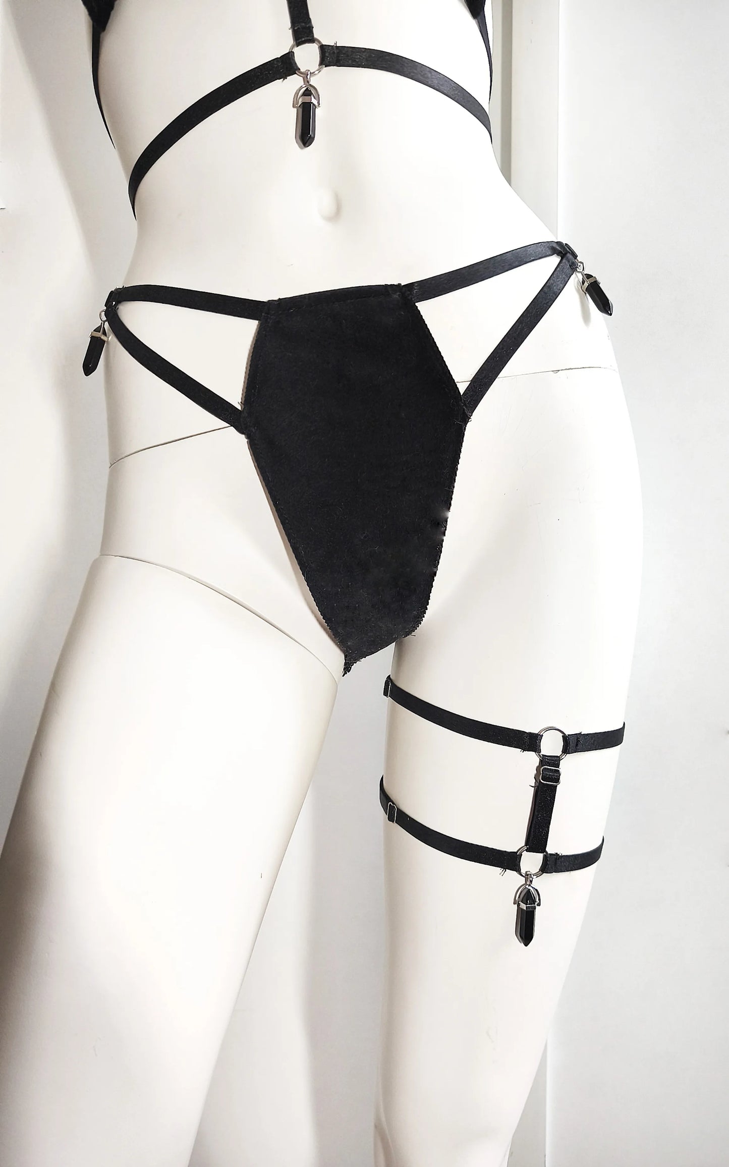 Set de lingerie gothique velours réglable et cristaux fait main