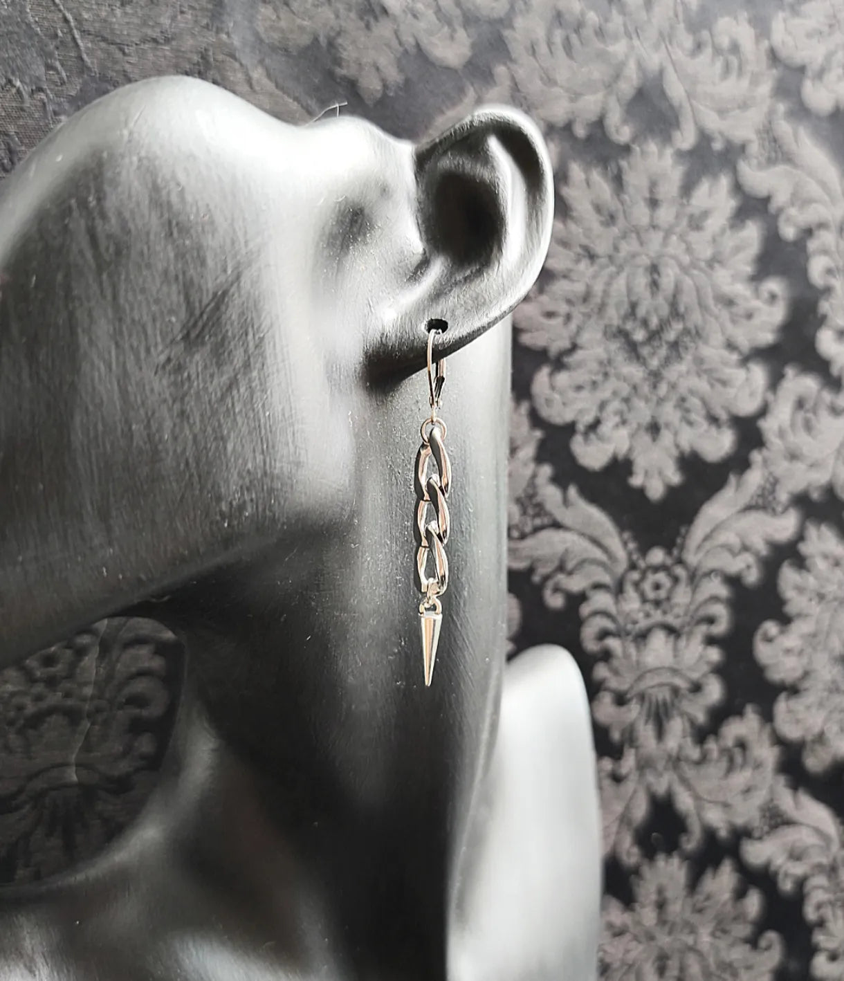 Boucles d'oreilles gothique chaîne et clous fait main
