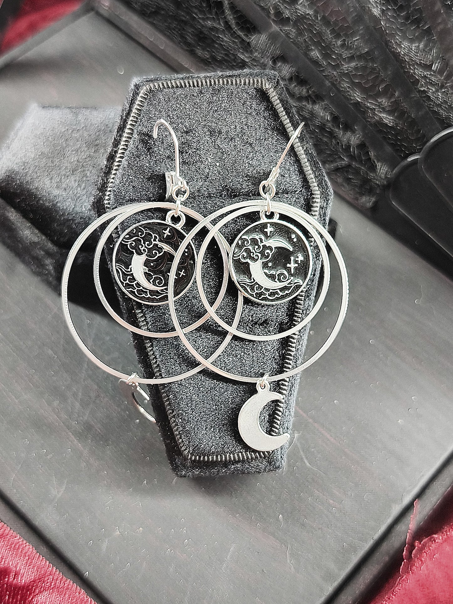 Boucles d'oreilles gothique lune avec anneaux en acier inoxydable fait main 