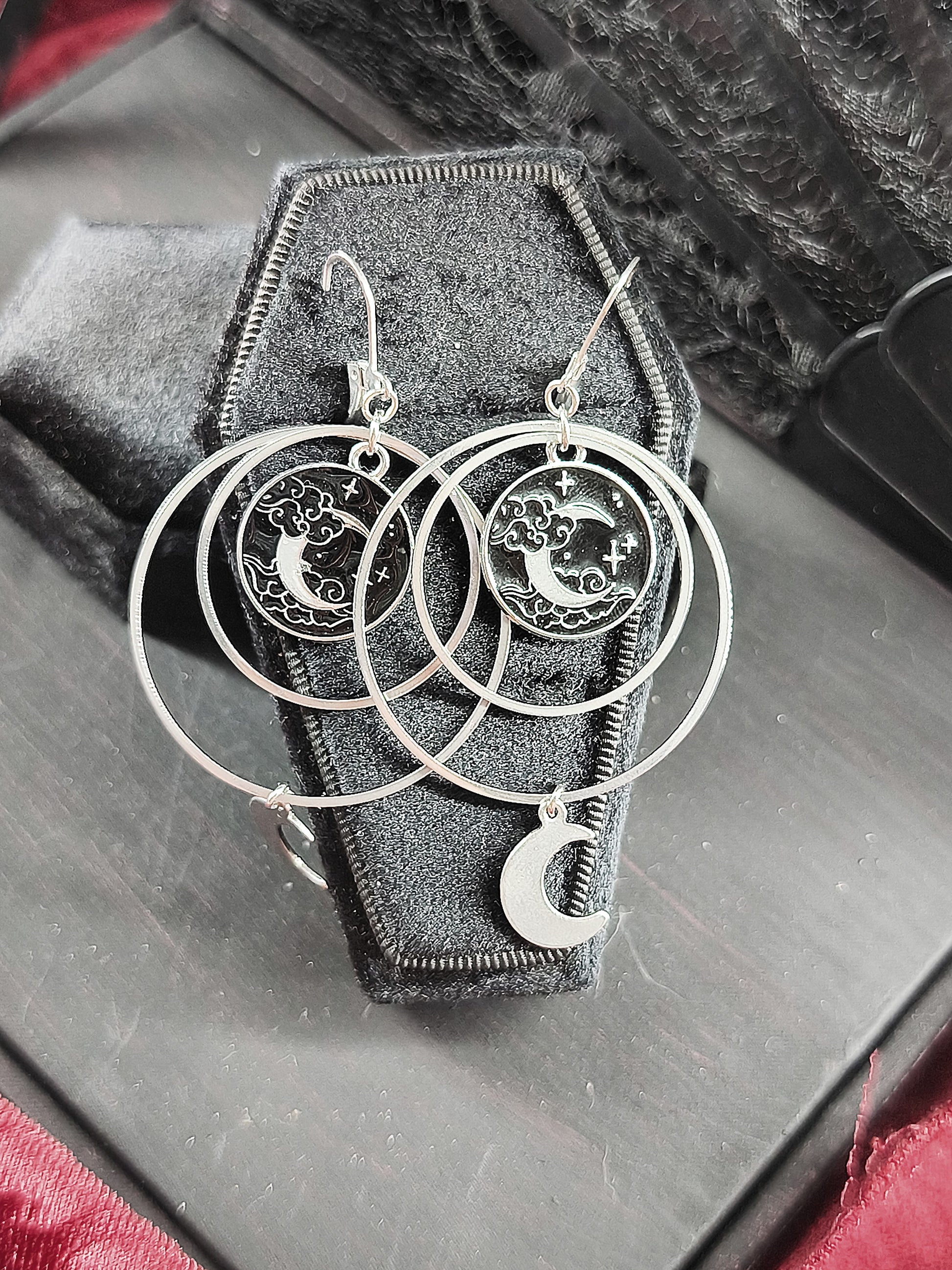 Boucles d'oreilles gothique lune avec anneaux en acier inoxydable fait main 