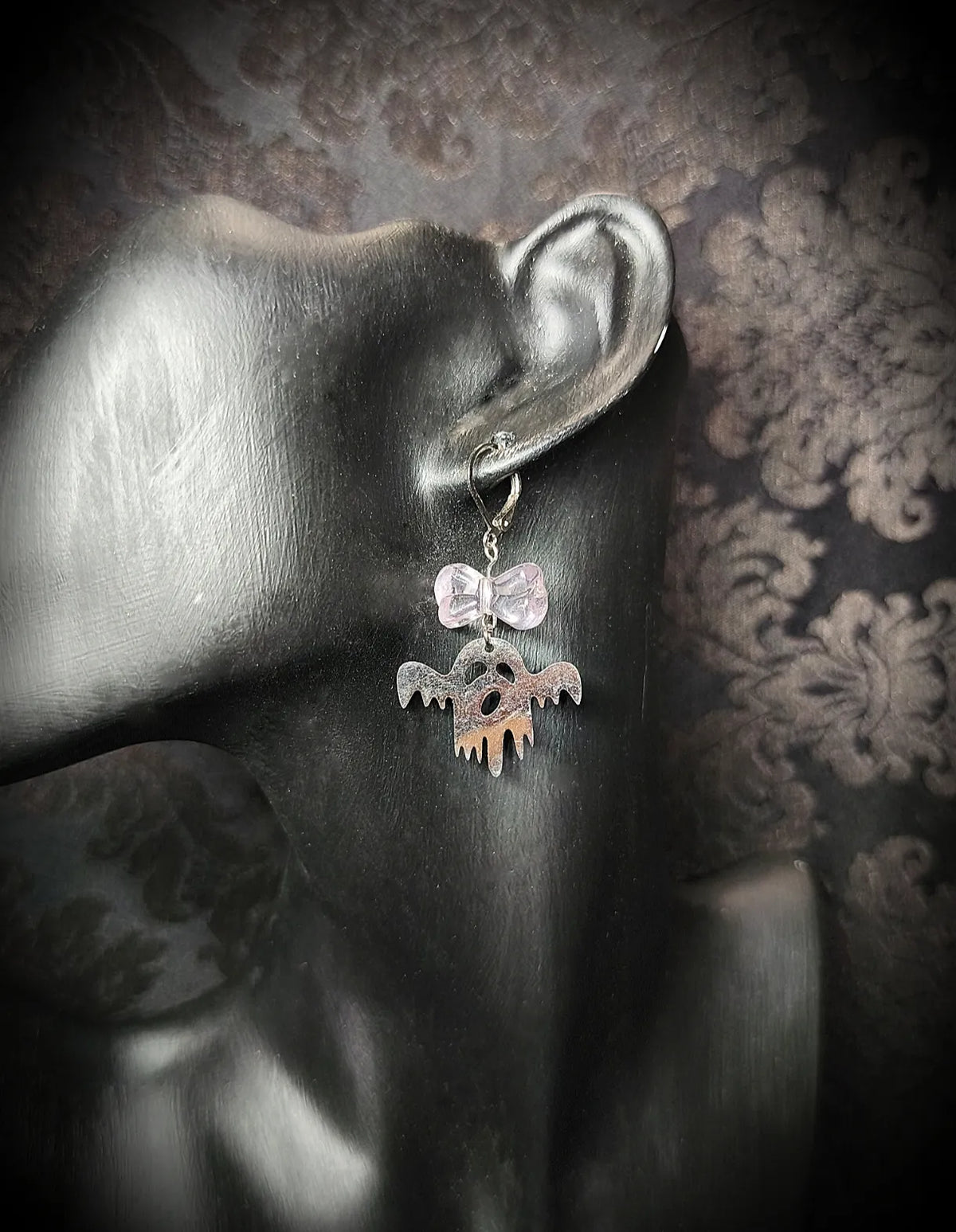 Boucles d'oreilles pastel goth fantôme kawaii en acier inoxydable fait main