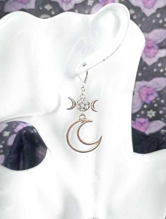 Boucles d’oreilles gothiques triple lune avec pentacle et croissant – Fait main, acier inoxydable