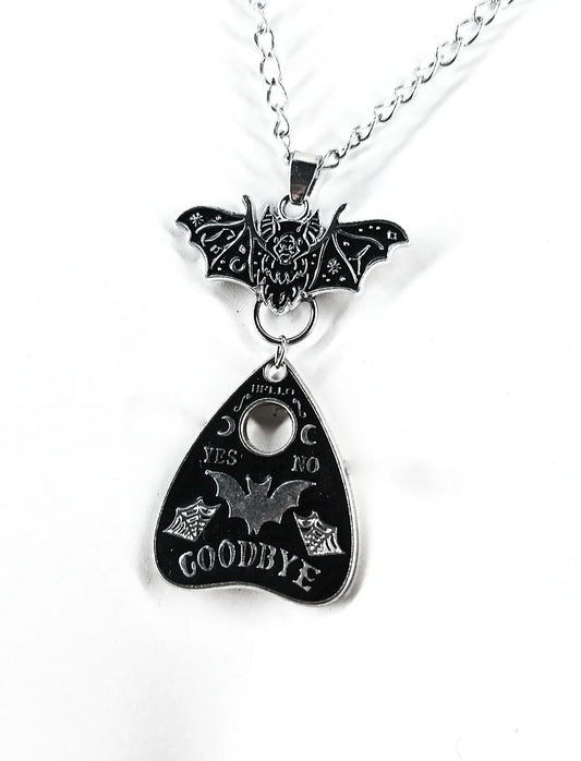 Collier gothique avec pendentif ouija et chauve-souris fait main