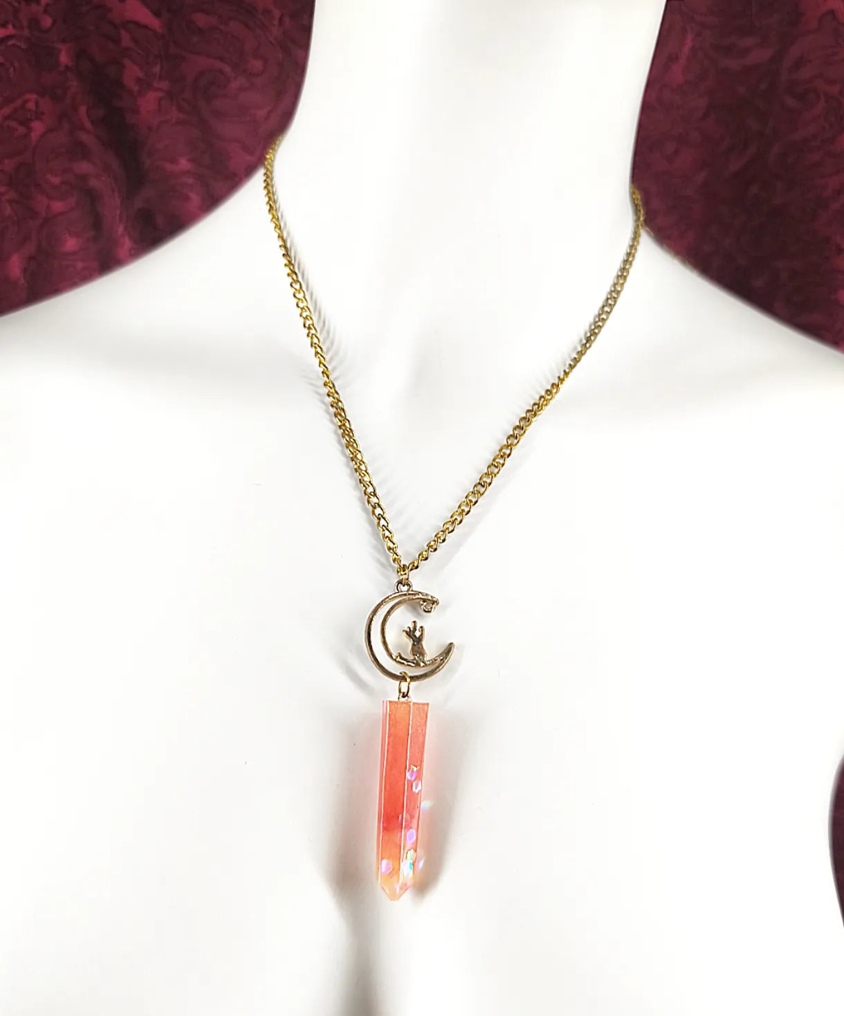 Collier kawaii cristal rose et lune avec chat "Cat and Crystal"
