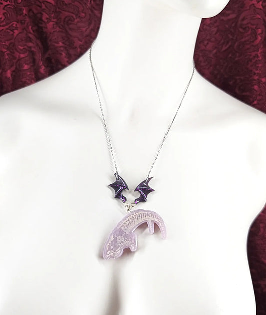 Collier pastel goth crane et aile de démon "Skull Demon Chimera"
