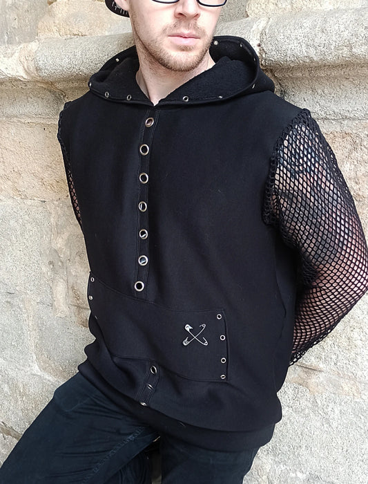 Sweat à capuche goth homme avec chaînes et œillets
Hoodie gothique fait main avec épingles à nourrice