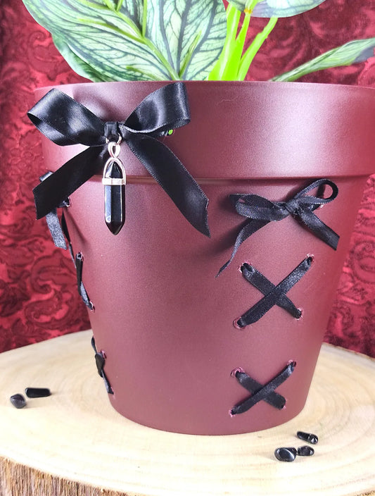 pot plante witchy avec cristal noir